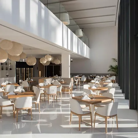 Aroeira Lisbon - Sea & Golf Hotel